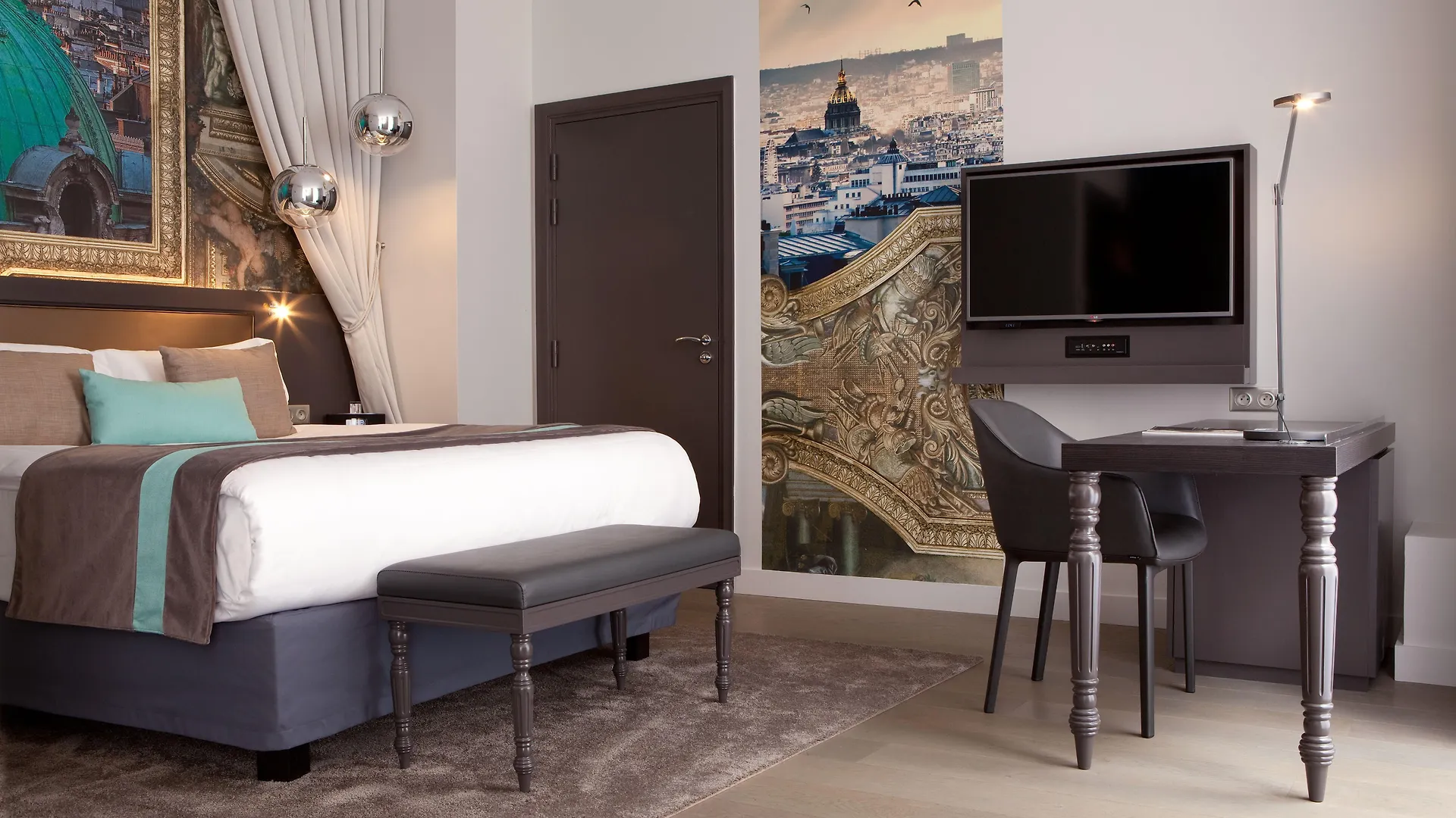 Indigo - Opera By Ihg Hotel 4*