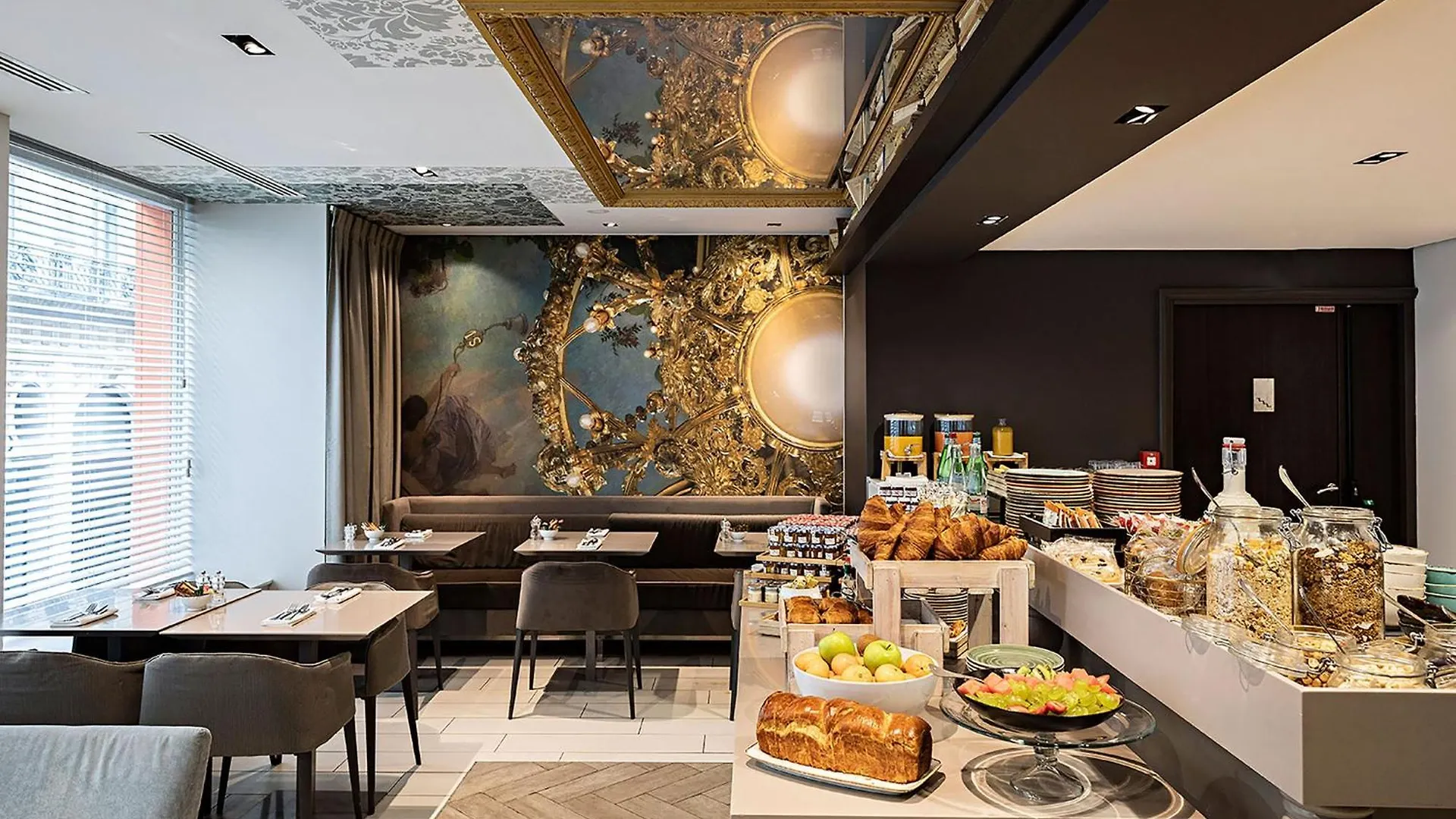 Indigo - Opera By Ihg Hotel