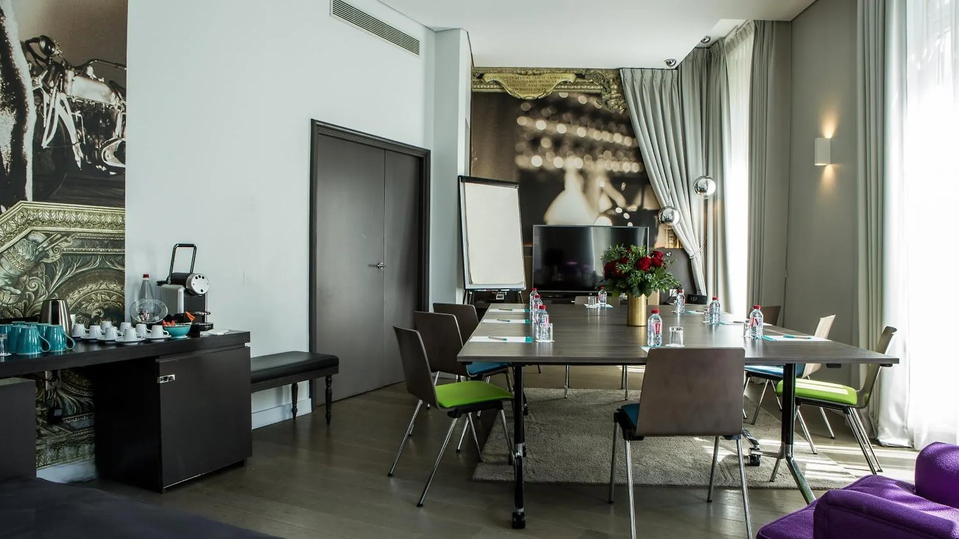 Indigo - Opera By Ihg Hotel 4*